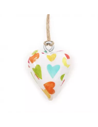 Corazón de madera decorativo pequeño artesanal y sostenible