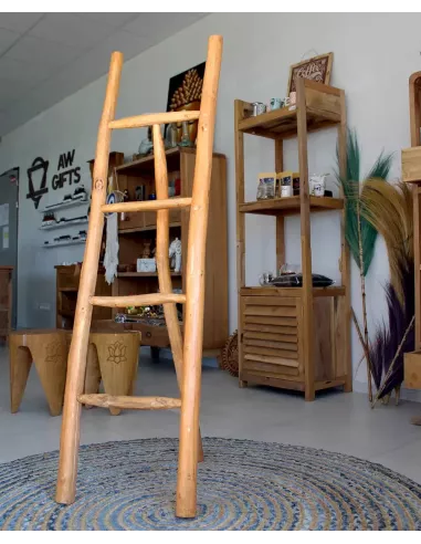 Escalera de teca natural | Decoración sostenible y artesanal