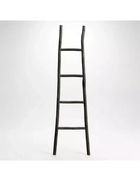 Escalera de madera
